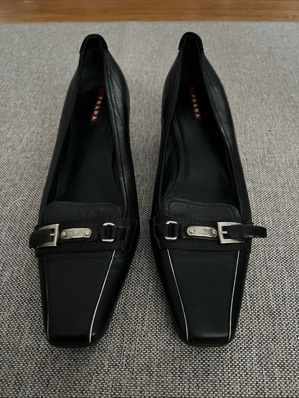 Prada Vintage Black Leather Square-Toe Flats with Silver Buckle - Size 39.5 - Picture 2 of 10